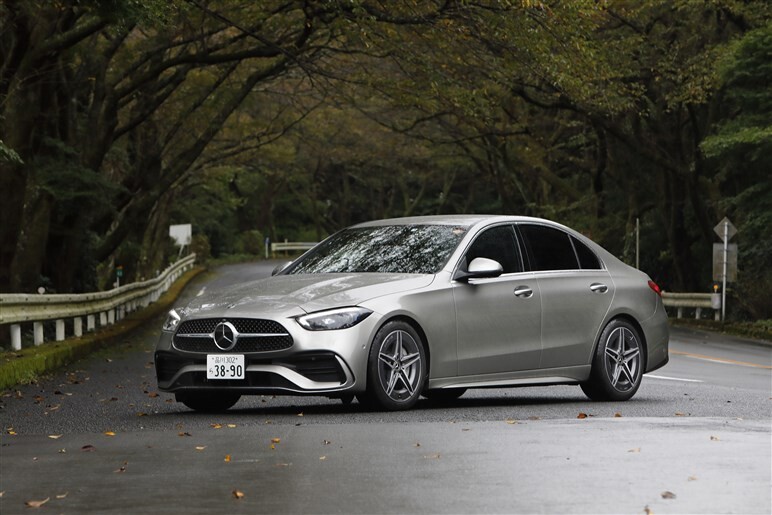 高くなった新型Cクラスに試乗。ステアリングは気になるが、これ買っときゃ間違いない