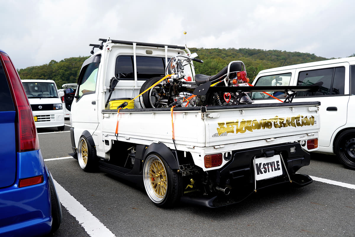 タイガース仕様 に トレーラー 自由すぎる 軽トラカスタム の極み３台 Auto Messe Web 自動車情報サイト 新車 中古車 Carview
