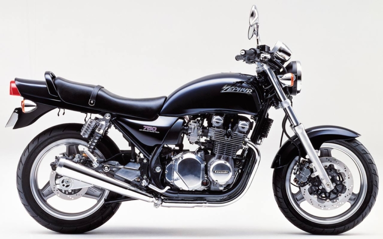 再入荷】 カワサキ Z750FXII (北米仕様？) シリンダーヘッド カム無