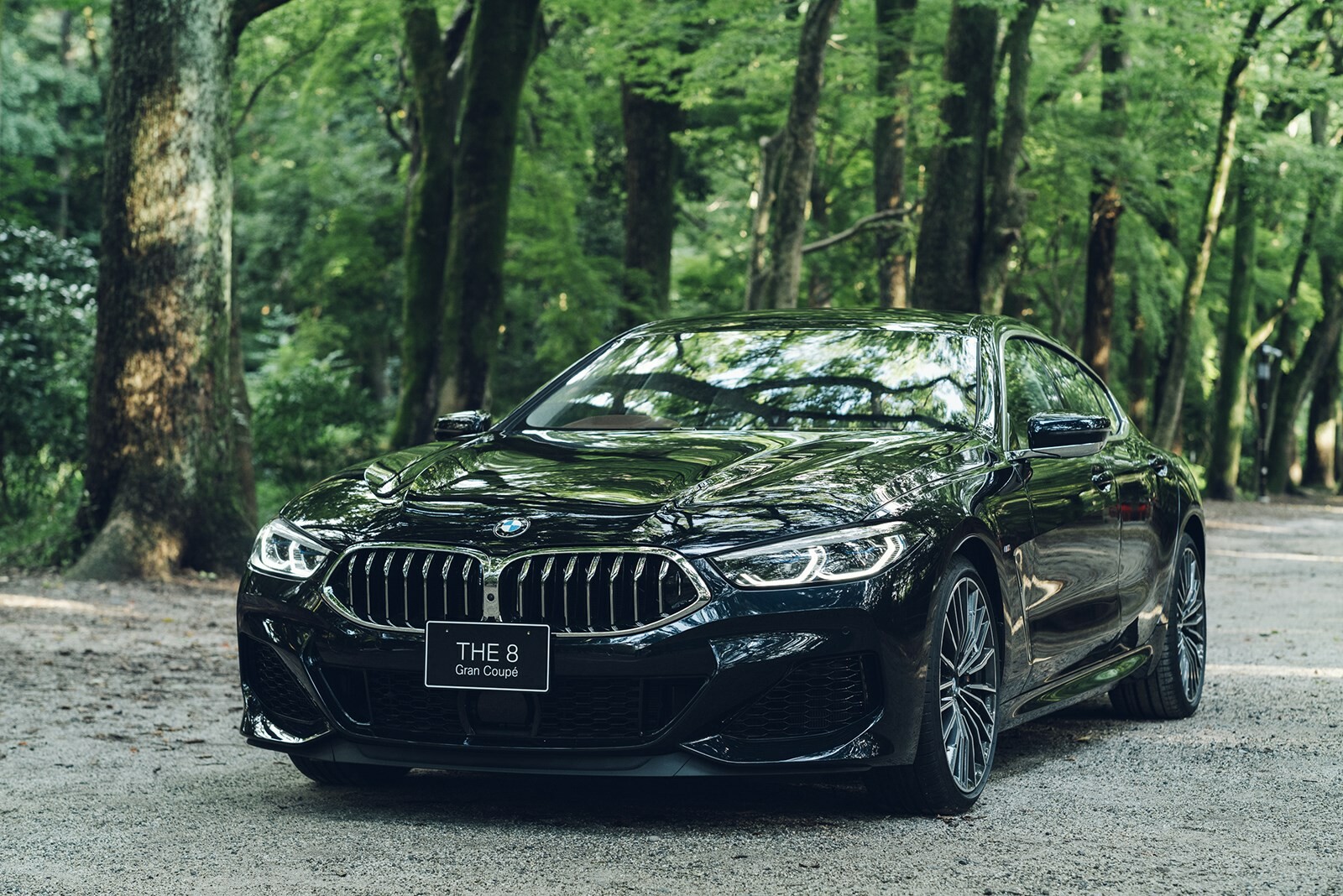 蒔絵や西陣織をあしらったわずか3台のBMW 8シリーズグランクーペ京都エディション発表