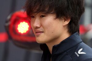 角田裕毅の携帯電話、知りませんか？　休暇を過ごしたコモ湖で紛失「泳いでいて見つけた人は教えて！」