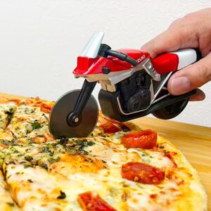 名車 GSX1100S KATANA を模したピザカッター「ピザカッターナ」新色レッドの予約販売が Amazon でスタート！