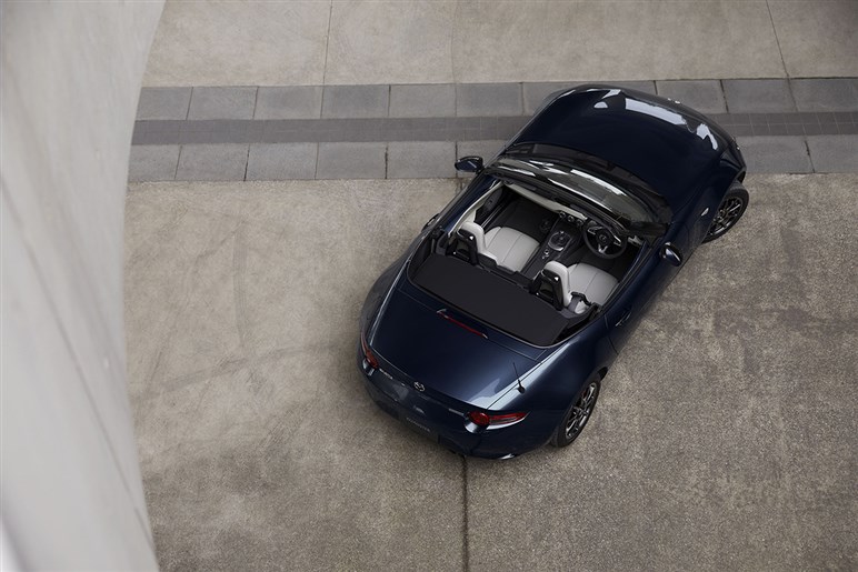 【待望】ついに「WRX S4」にも6速MT登場か？ スバルが“操る楽しさ”を取り戻す一手、2026年に期待
