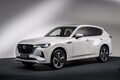 マツダの新世代SUV「CX-60」はPHVで700万円級？ 受注が始まった英国仕様から主な装備や価格が見えた