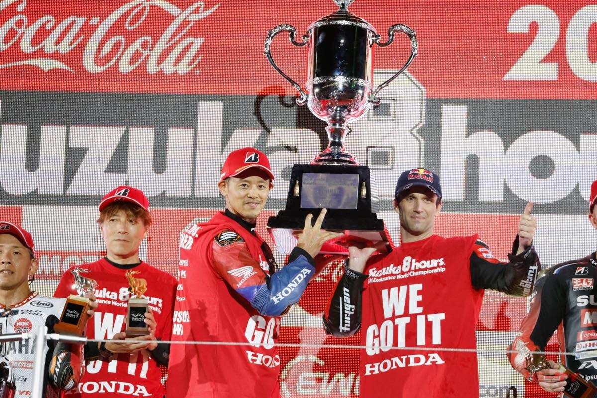 ザルコ・高橋　サイン入 HRC 鈴鹿８時間耐久 Ｔシャツ 2025 Ｌ 8耐 ザルコ・高橋 サイン入 HRC 鈴鹿8時間耐久 Tシャツ 2025 L 8
