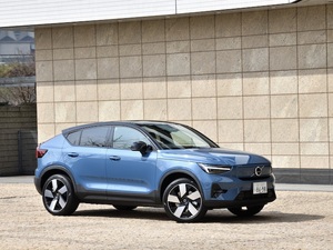 【試乗】新型 ボルボ C40 リチャージ｜環境と安全、EVになってもボルボらしい魅力は不変