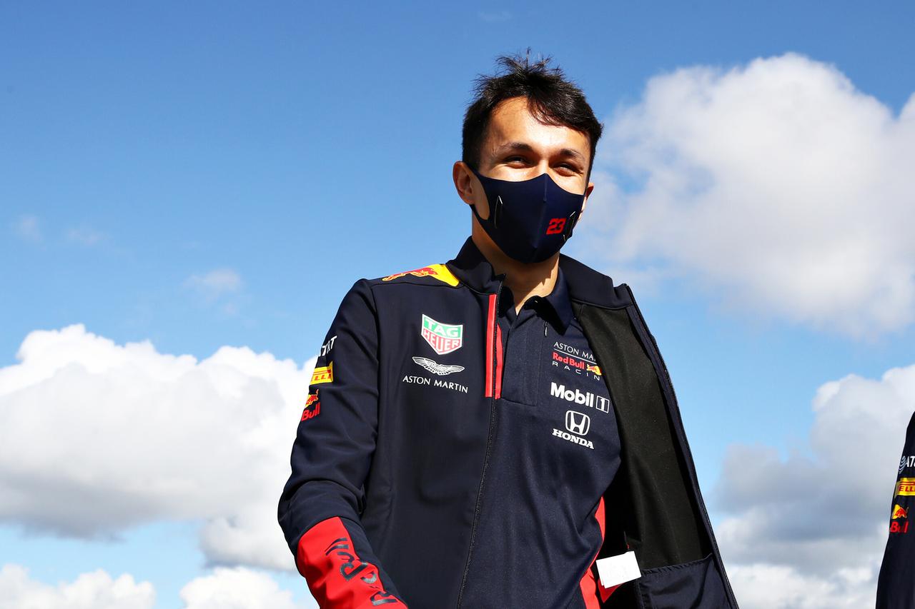 F1ポルトガルgpがいよいよ開幕 ホンダのドライバーは未知のコース攻略に意欲満々のコメント モータースポーツ Webモーターマガジン 自動車情報サイト 新車 中古車 Carview