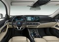 4シリーズグランクーペ風のEVらしからぬシャープな雰囲気。BMWの新型「i4」は航続距離590kmを達成