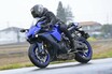 ヤマハ「YZF-R1」はコンパクトで走りやすいリッターロードスポーツ！レーシングライダー石塚健の市販車インプレッション