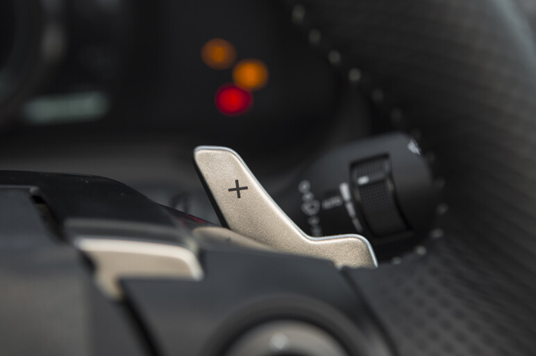 次期レクサスISを捕獲 フォト＆動画を公開！