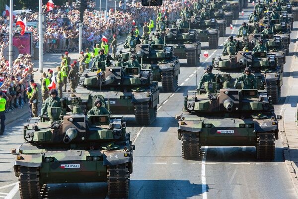 韓国兵器“爆買い”の次は日本に熱視線？ なぜ東アジアに注目するのか EUの「親米国」変化