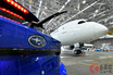 なぜJAL格納庫で開催？ スバル新型「レヴォーグ」発表会　今も続く旅客機とスバルの関係とは