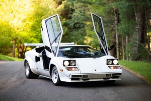 「カウンタック5000S」もLP400と同様に高嶺の花へ…ポロ・ストリコ証明書付きが約9383万円で落札