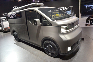 これが未来の商用バンだ！　トヨタのお仕事グルマ「ハイエース・コンセプト」登場で市販化への期待感が爆あがり【ジャパンモビリティショー2025】