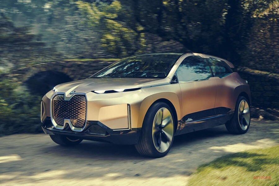 BMWも電動SUV　「ビジョンiネクスト」　自動運転、2021年発売