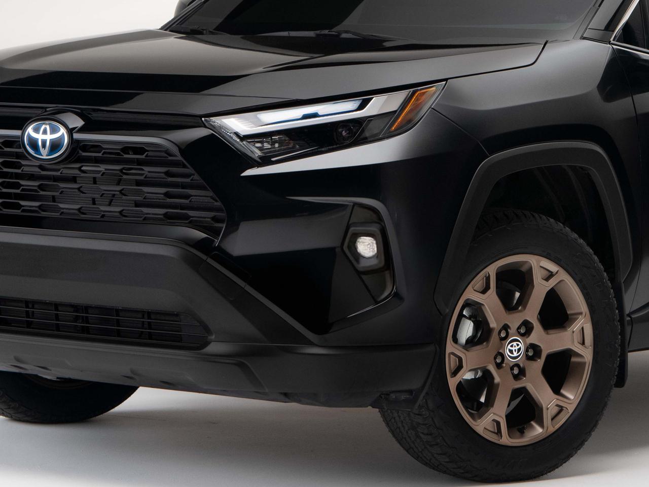 トヨタ Rav4ハイブリッドに初のオフロードスペシャルが誕生 北米 Woodland Edition は冒険するための1台だ Webモーターマガジン 自動車情報サイト 新車 中古車 Carview