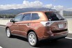 【10年ひと昔の新車】2代目にフルモデルチェンジした三菱 アウトランダーは、初志貫徹した作りで抜かりがなかった