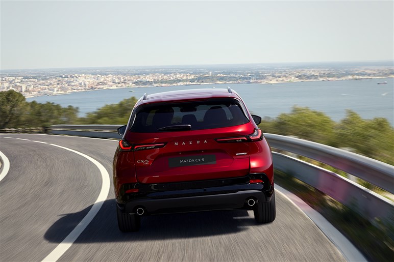 【これは売れそう】新型「CX-5」世界初公開。上位モデルを凌ぐデザインの完成度や先進装備で“ヒット作”の予感