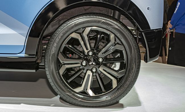 三菱自動車が本年初頭の発売を予定する新型軽EVのコンセプトモデルを初公開