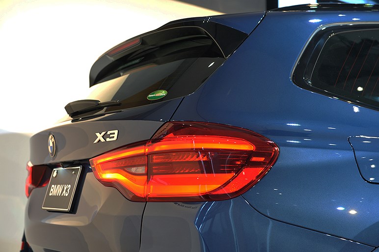 運転支援充実の新型X3を発売。初期導入は2.0Lのディーゼル＆ガソリンから