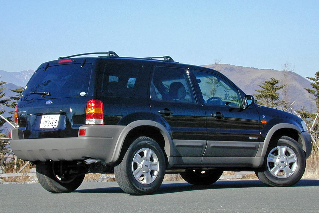 懐かしの輸入車 06 フォード エスケープは育ちは日本だが心はアメリカンだった Webモーターマガジン 自動車情報サイト 新車 中古車 Carview