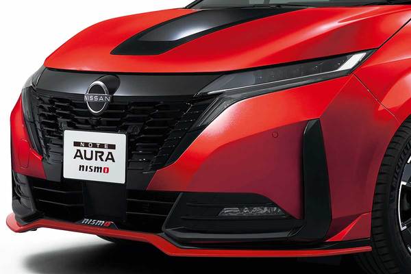 スポーティな日産 ノートオーラnismo 登場 駿足の電動シティレーサー の特徴は 乗りものニュース 自動車情報サイト 新車 中古車 Carview