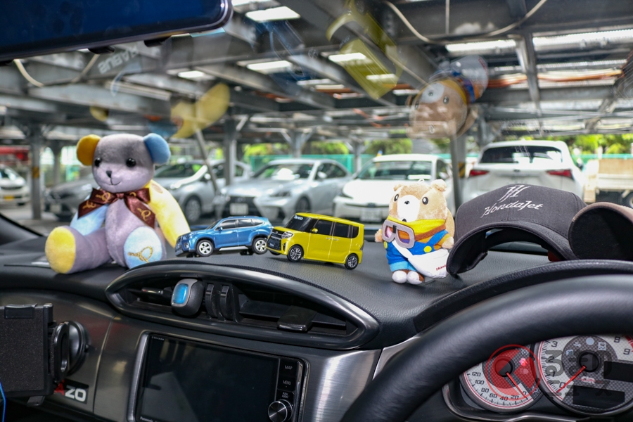 可愛さアピールはng ダッシュボードにぬいぐるみは違反になるのか くるまのニュース 自動車情報サイト 新車 中古車 Carview