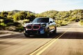BMWジャパン、PHV「XM」に上級グレード「レーベル」追加　赤基調の限定車も　価格は2420万円