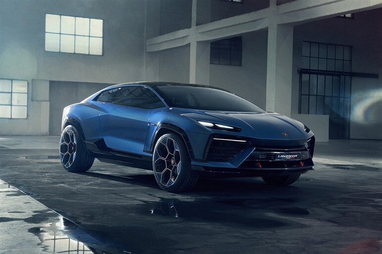 まさに「ウルトラGT」！ ランボが発表した1300hp超え、次の量販SUVの値段は？