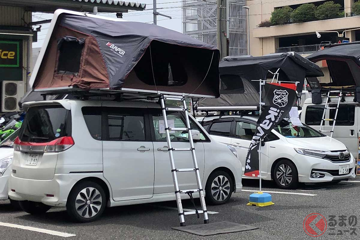 クルマの上で車中泊がブーム 3密避けてキャンプ気分が楽しめるルーフテントの需要倍増 くるまのニュース 自動車情報サイト 新車 中古車 Carview