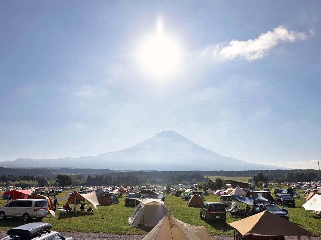 三菱車はキャンプで輝く！「スターキャンプ2025」潜入レポと、こだわり派の愛車スナップ
