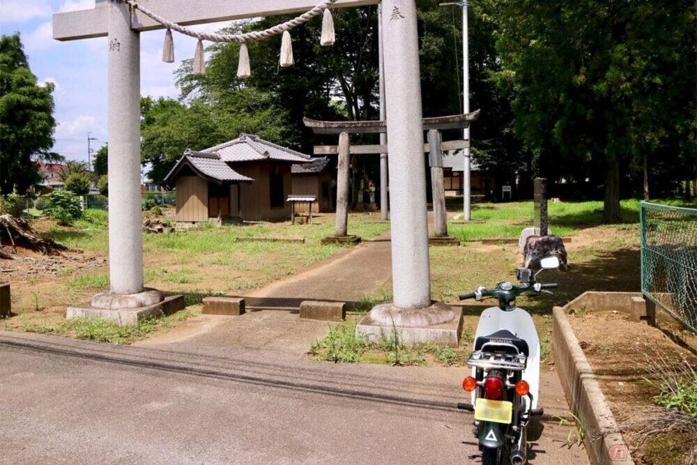 バイクで往く城跡巡り　鳥居をくぐると戦国時代にタイムスリップ!?　茨城県「長井戸城」