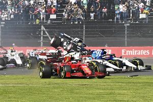 角田裕毅、予選好パフォーマンスも決勝は不運の1周目リタイア「入賞のチャンスもあったのに」／F1メキシコGP