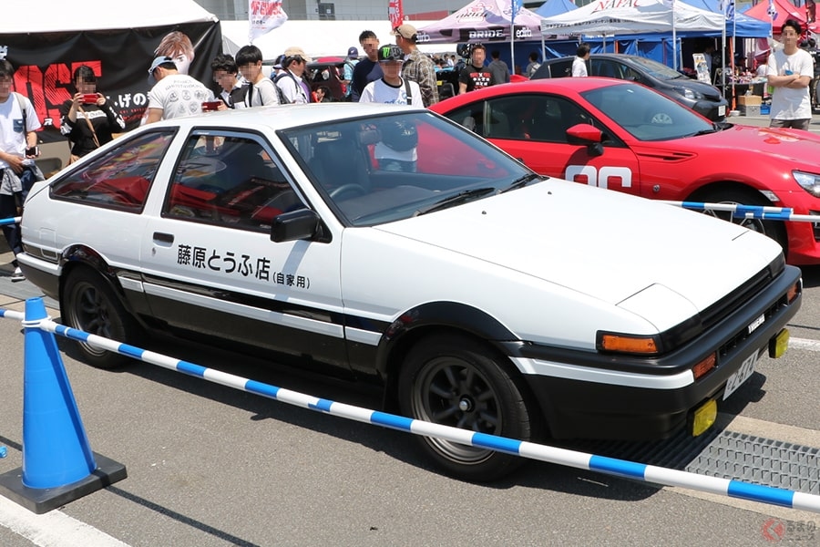 走り屋からヤンキー仕様まで クルマ漫画の主人公が乗るクルマ5選 くるまのニュース 自動車情報サイト 新車 中古車 Carview