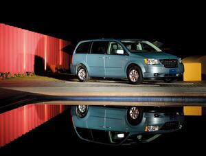 【ヒットの法則438】5代目クライスラー グランドボイジャーには国産ミニバンとは異なる独自の価値があった