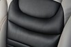 「ハイエース・注目インテリアメイク第2弾」商用イメージなベンチシートを高級ミニバンクラスへ