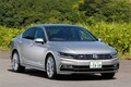 新型パサートに速攻試乗。上級移行でプレミアムカーに並ぶ完成度