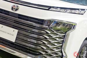 約640万円！ フル装備のトヨタ「最新型ヴォクシー」がスゴい！ 全長4.7m級の「ちょうどイイサイズ」が「“2階建て”仕様」に!? ホワイトハウスキャンパーの“全部のせ”車中泊仕様「DAYS POP JOY」に注目！