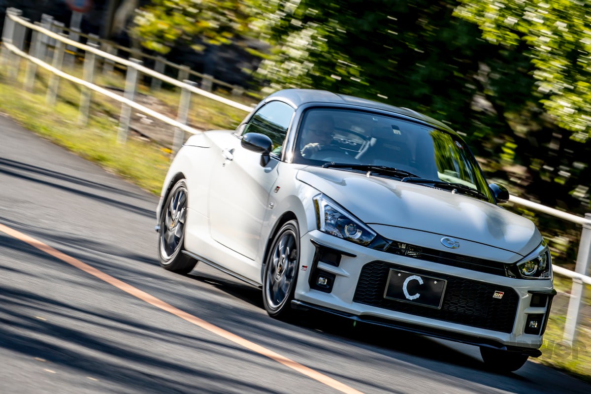 乗り比べで効果の違いを実感 Trdのコペンgrスポーツ用grパーツのある なし試乗 ワークスチューニンググループ合同試乗会 Driver Web 自動車情報サイト 新車 中古車 Carview