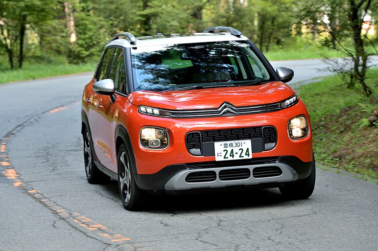 シトロエン「C3 エアクロス SUV」は見た目はなんちゃってだけど、元気な走りの爽快コンパクトSUVだ