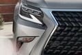 トヨタ・ランクルプラドの兄弟が迫力増した？ レクサス「GX」2020年モデルが登場