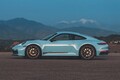 911カレラに盛りだくさんの軽量メニューと専用装備を追加。「カレラT」のおすすめはMTモデルだ
