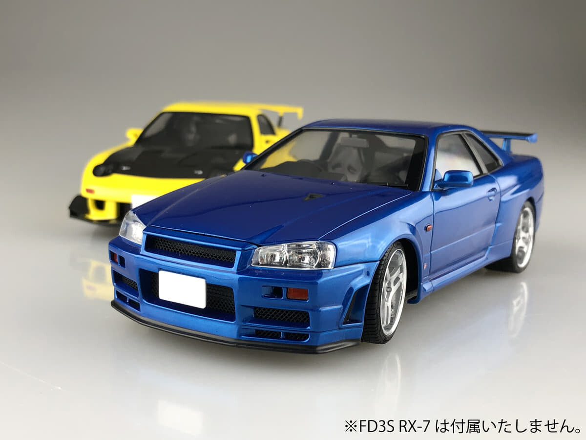 頭文字DのマツダRX-7と日産スカイラインGT-Rがプラモデルになって登場