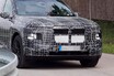 BMWの“電動ハイパワーSUV”がスゴイ！ 27年登場の新型「iX7」は1000psに迫るアルピナ仕様も計画中