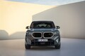 BMWの“電動ハイパワーSUV”がスゴイ！ 27年登場の新型「iX7」は1000psに迫るアルピナ仕様も計画中