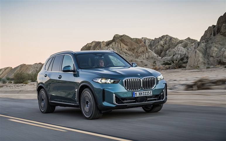 BMWの“電動ハイパワーSUV”がスゴイ！ 27年登場の新型「iX7」は1000psに迫るアルピナ仕様も計画中