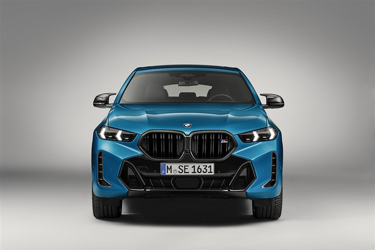 BMWの“電動ハイパワーSUV”がスゴイ！ 27年登場の新型「iX7」は1000psに迫るアルピナ仕様も計画中