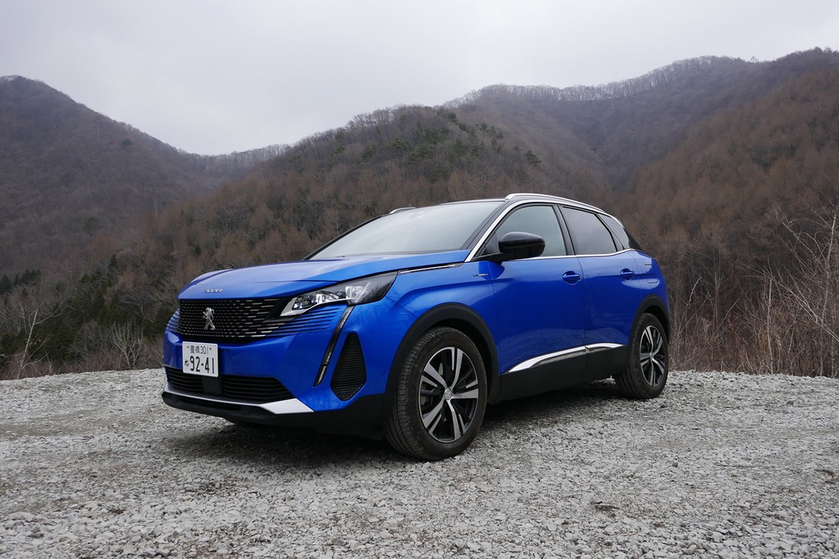 プジョー史上最強のスペックにして唯一の4wd 話題の多いsuv 3008ハイブリッド4 の個性的な走りと気になる点とは Carview 自動車情報サイト 新車 中古車 Carview