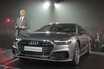 アウディA7発表～会場でチーフデザイナーとアウディ会長を直撃する