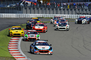 マセラティGTワンメイクレースの華やかな世界